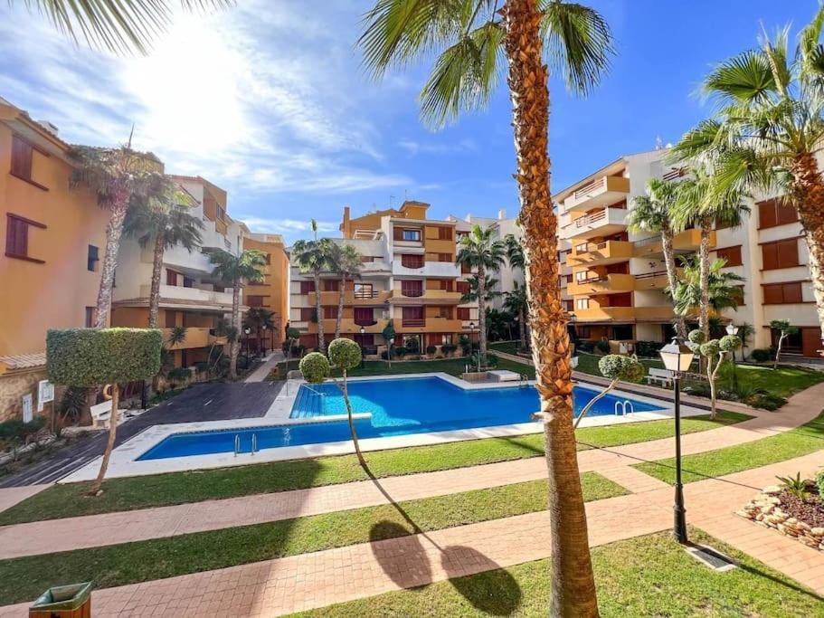 Olivia Sunny 2 Bedroom Apartament Punta Prima Torrevieja Exterior photo