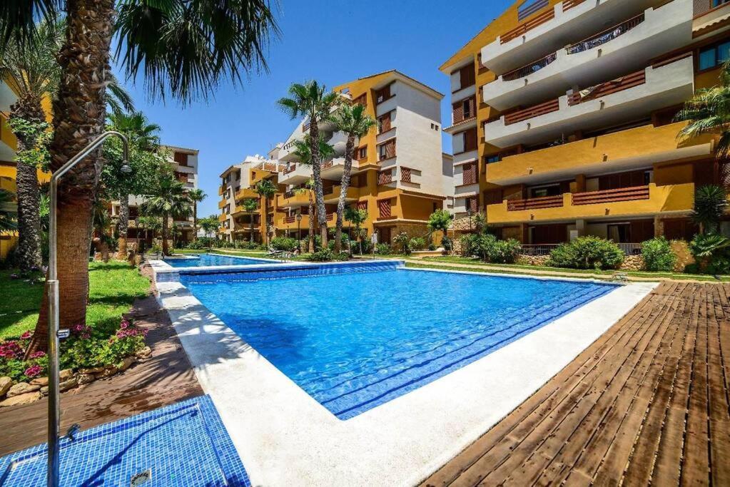 Olivia Sunny 2 Bedroom Apartament Punta Prima Torrevieja Exterior photo