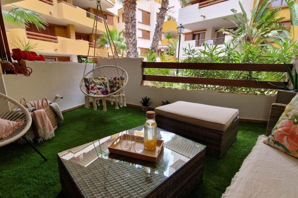 Olivia Sunny 2 Bedroom Apartament Punta Prima Torrevieja Exterior photo